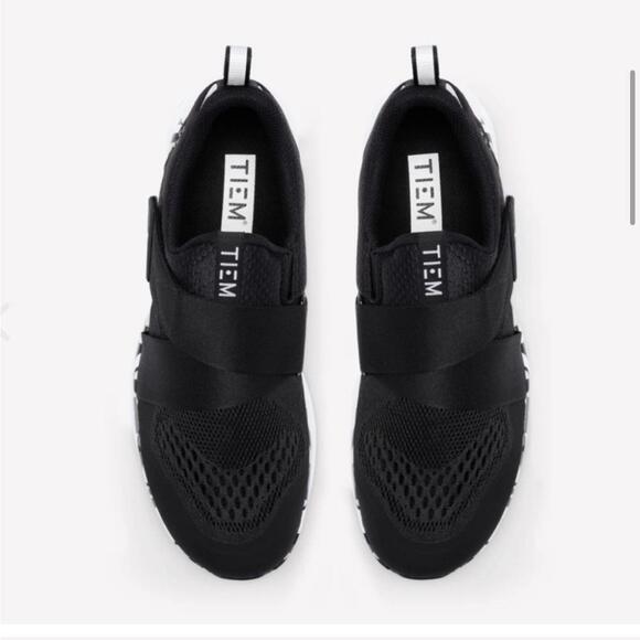 TIEM Slipstream Indoor Cycling Shoes Black Size 7.5 Cleats Included - Picture 2 of 8